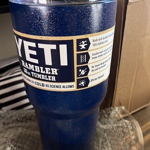 Blue glitter yeti tumbler